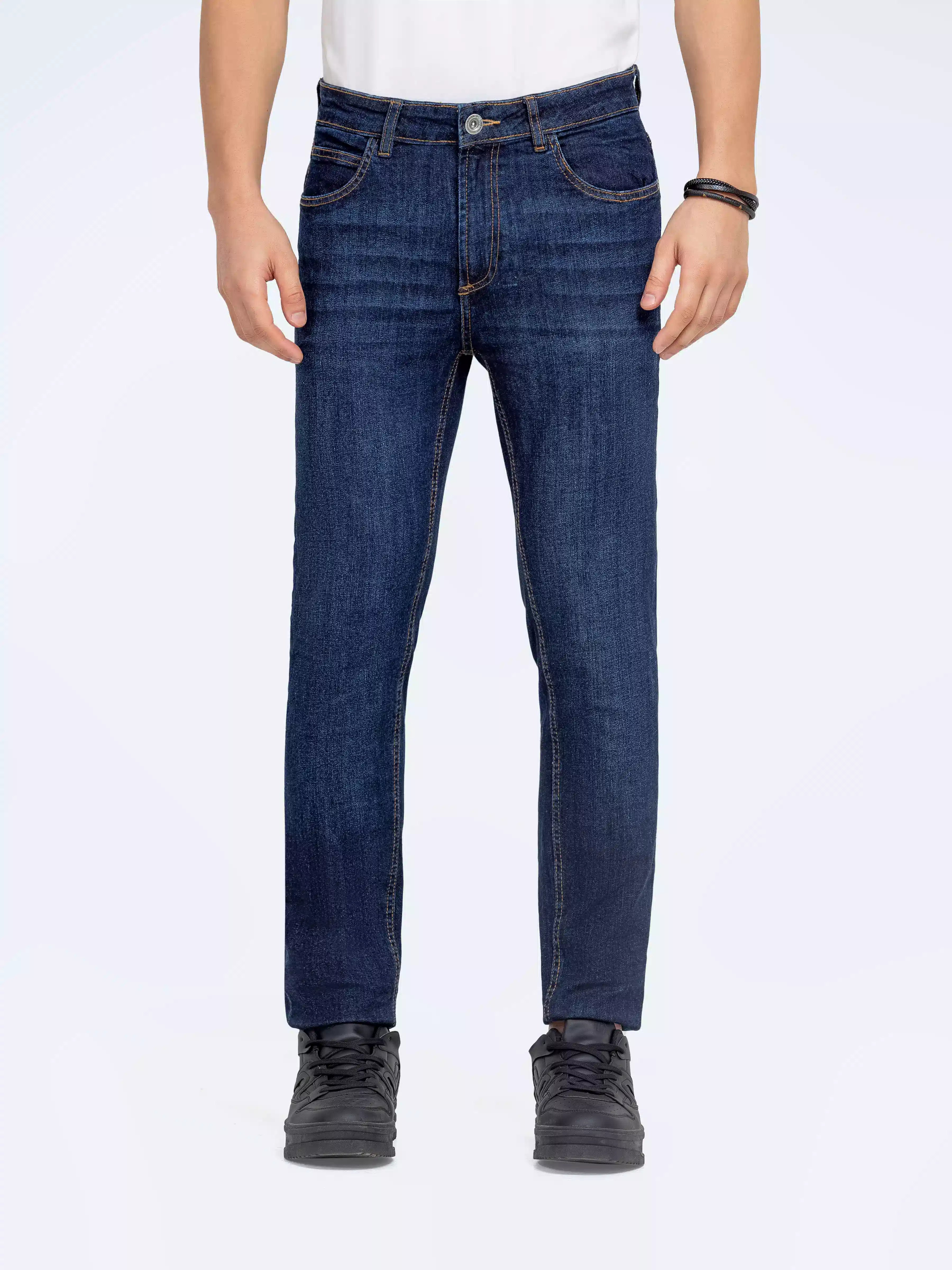 Classic Slim Fit Jeans - FMBP5-066