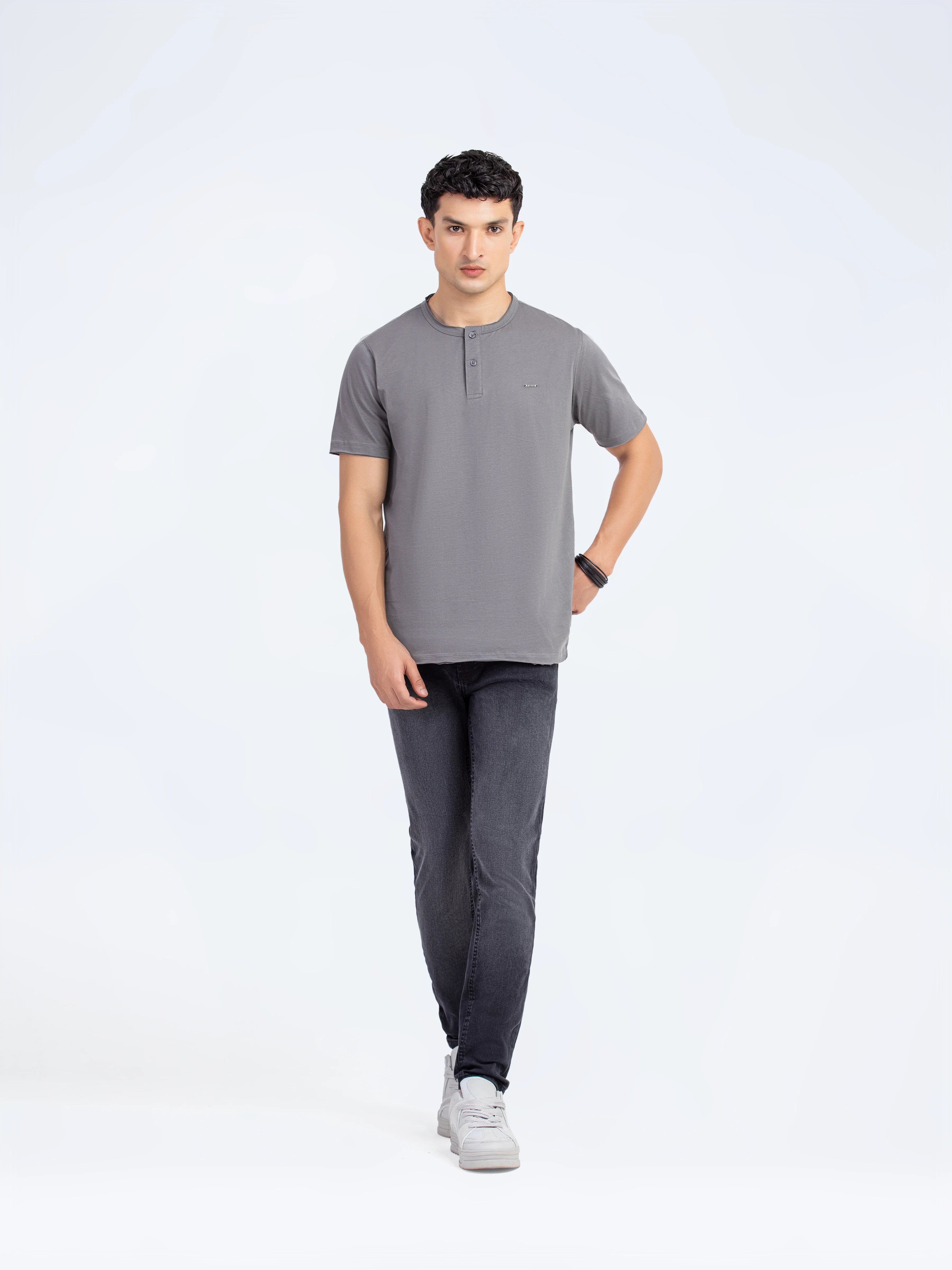 #color_grey