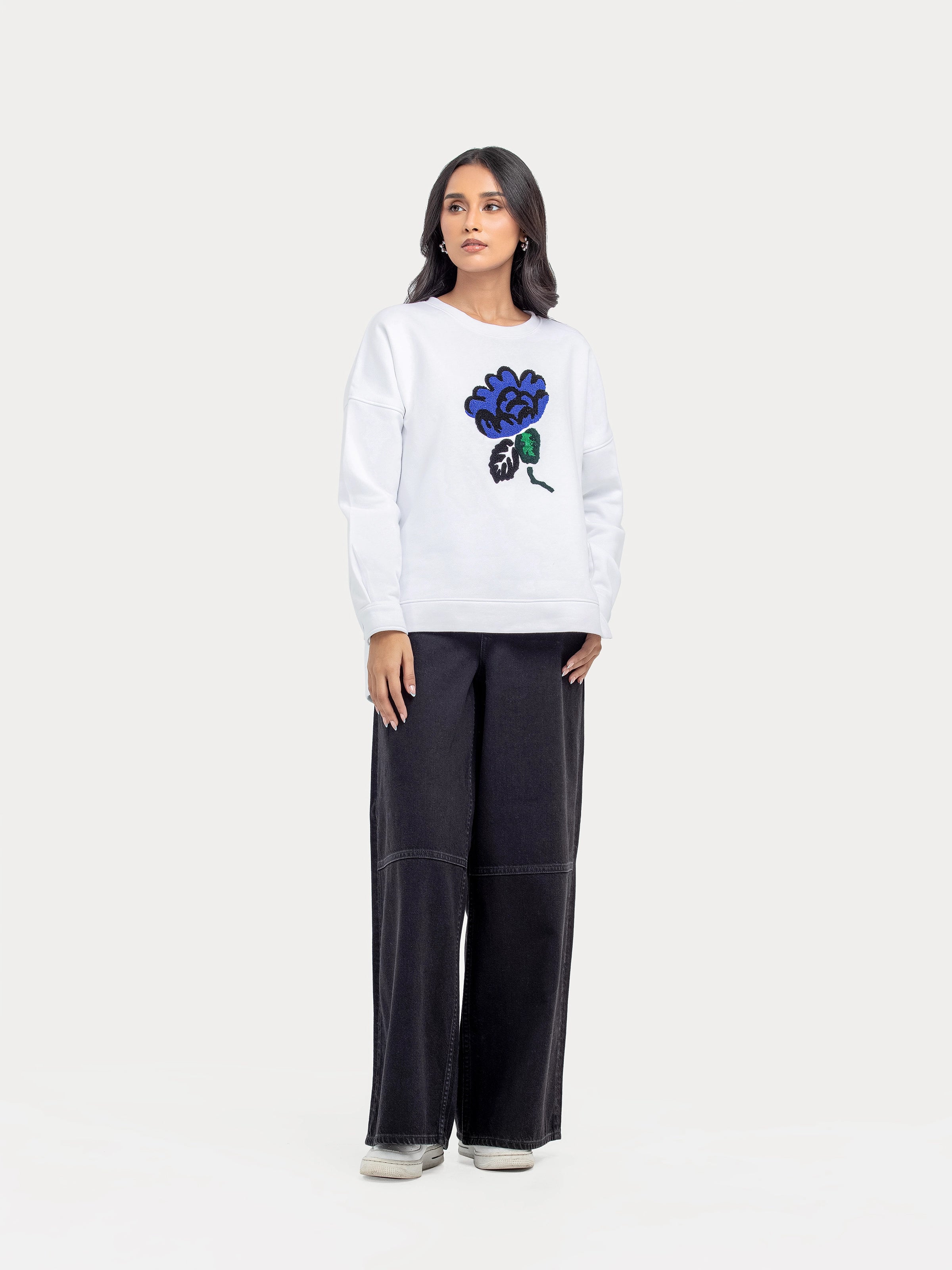 Relaxed Fit Embroidered Sweatshirt - FWTSS24-006