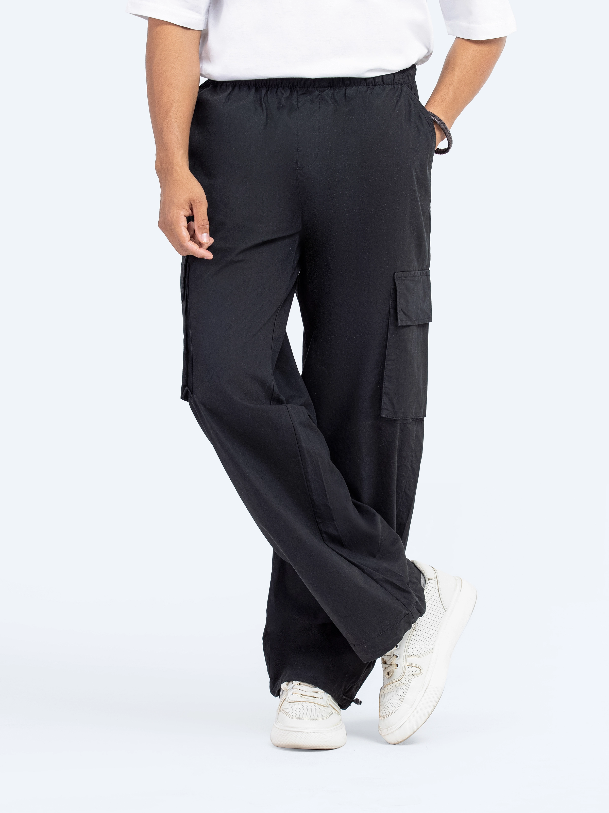 Relaxed Fit Cargo Trousers - FMBTW5-076
