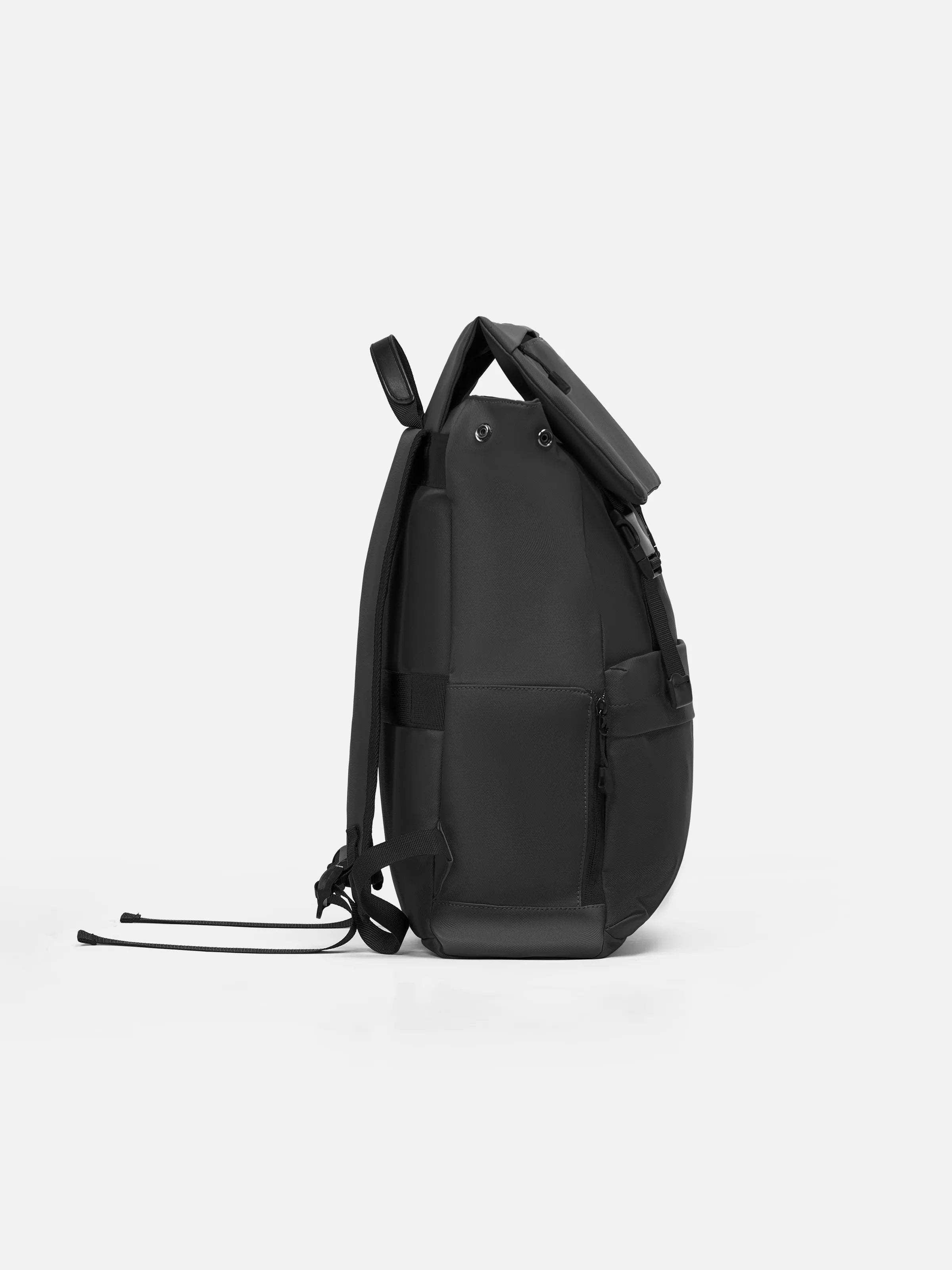 Buy FUROR Leatherette Backpack online - FABG6-006 – FURORJEANS