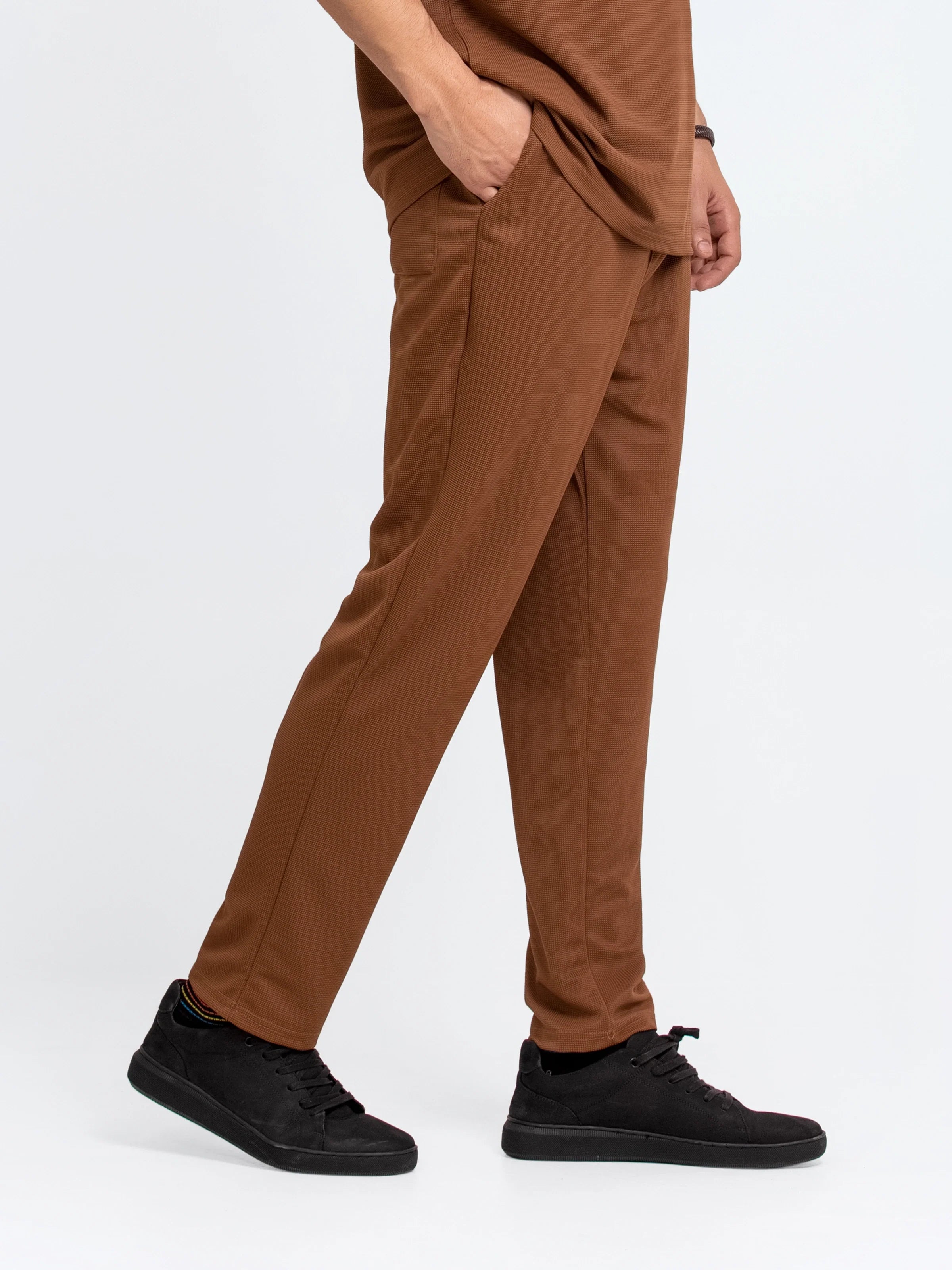 #color_brown