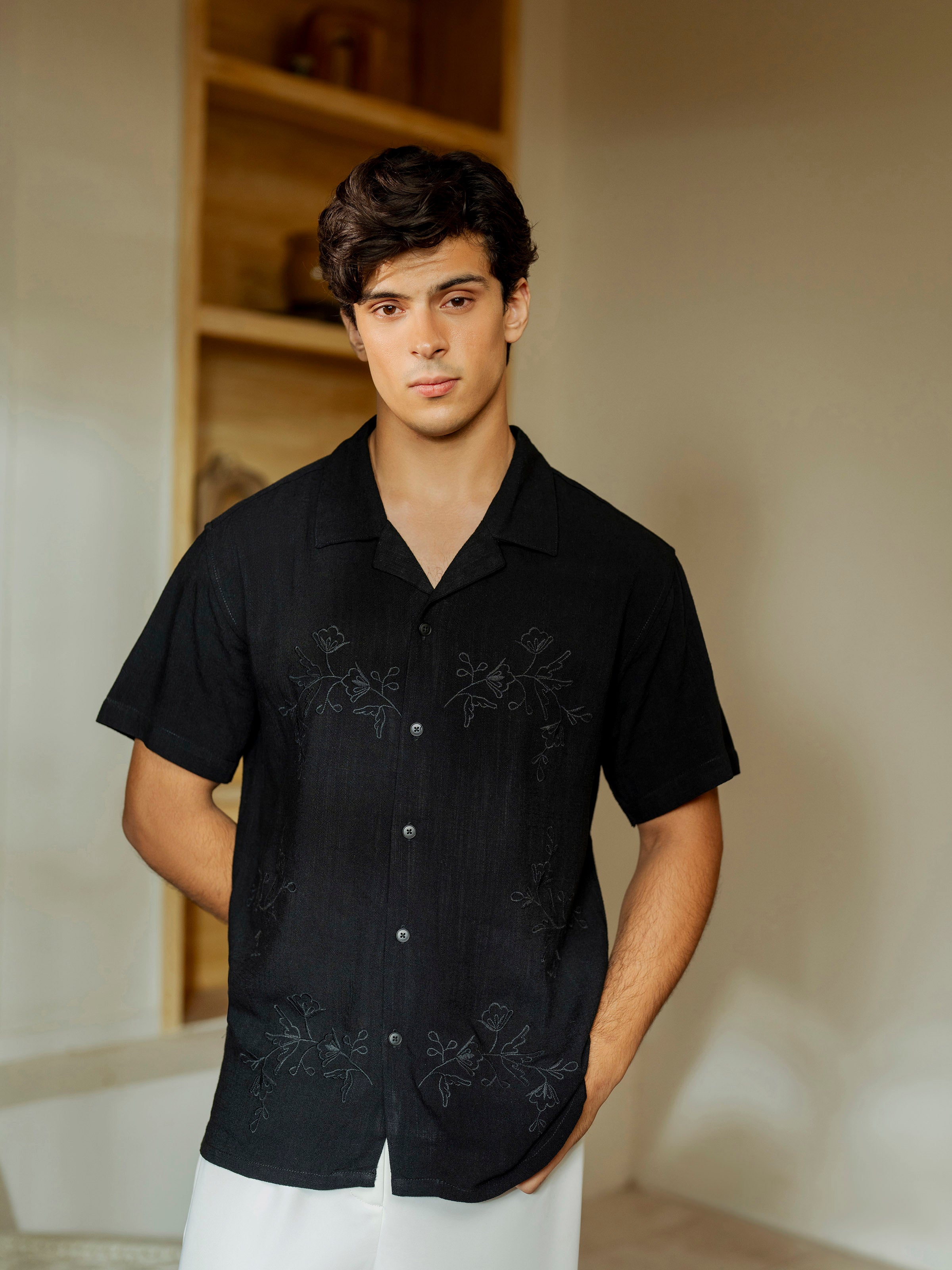 Embroidered Resort Shirt - FMTS5-32192