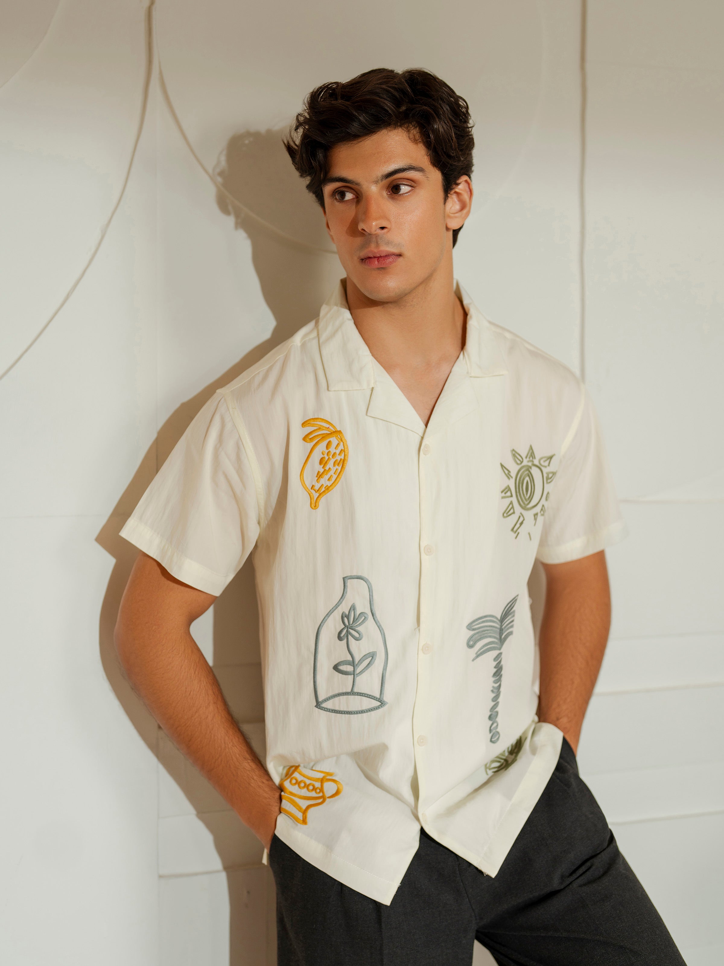 Embroidered Resort Shirt - FMTS5-32217