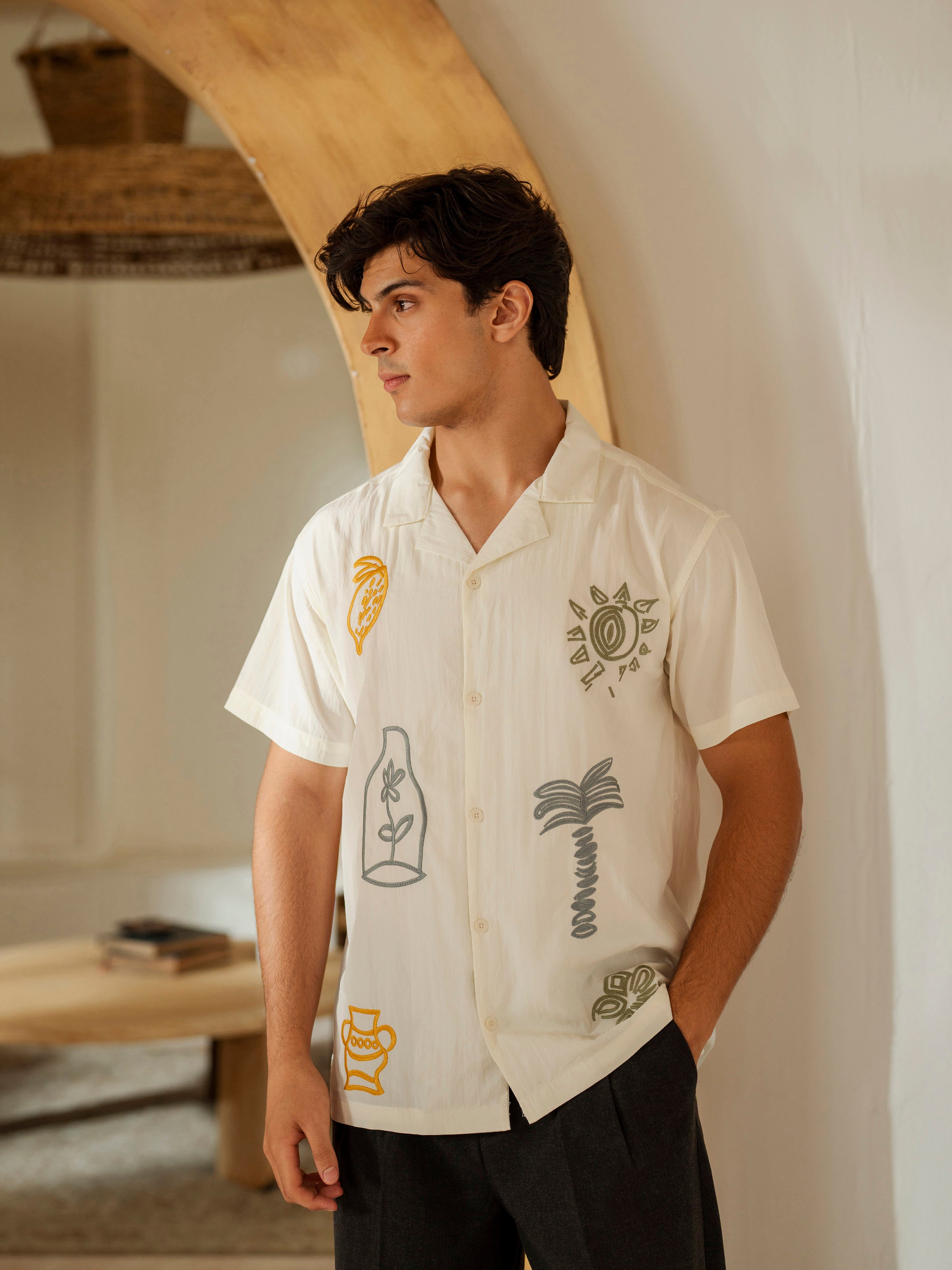 Embroidered Resort Shirt - FMTS5-32217