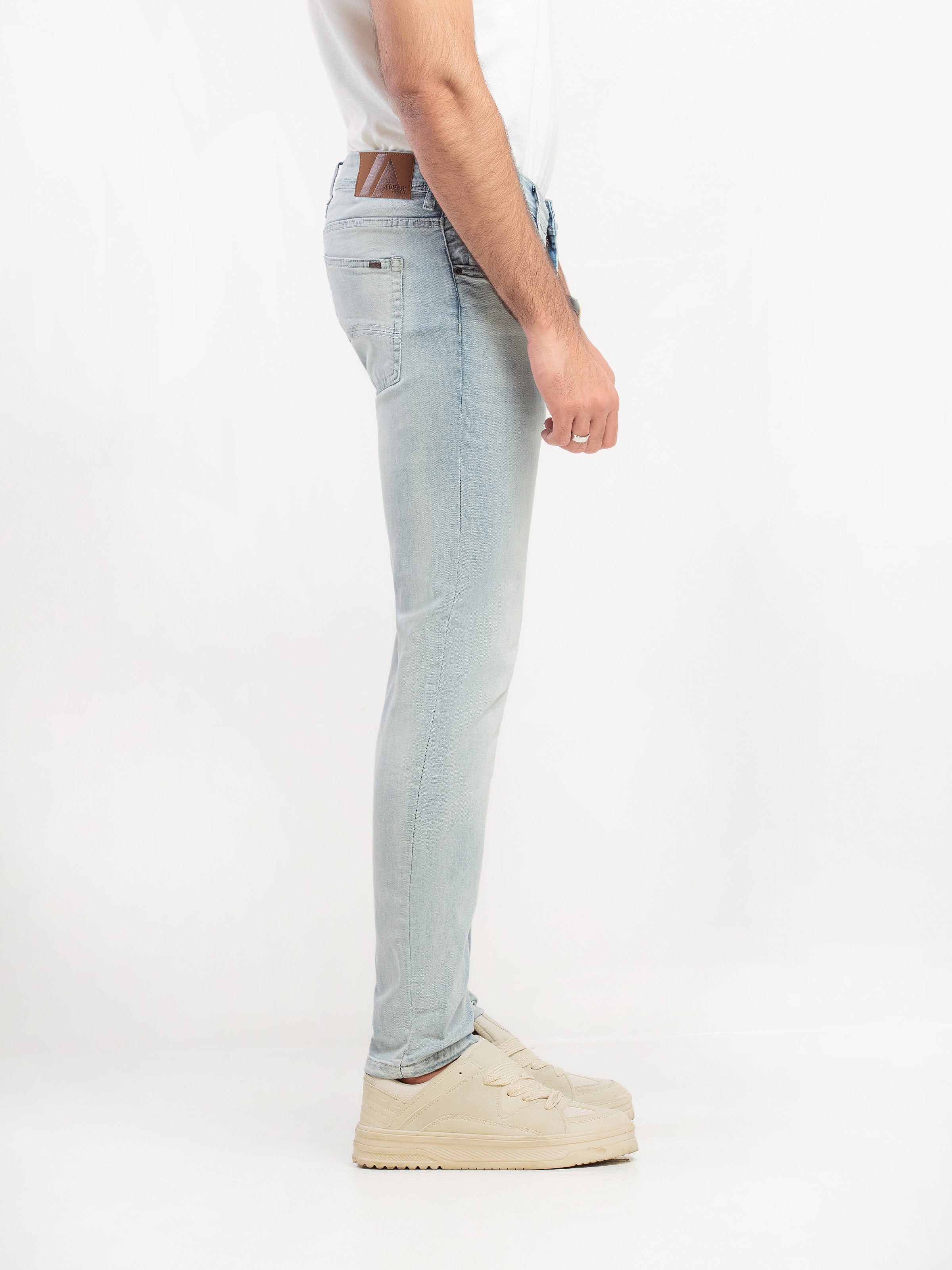 Slim Fit Jeans - FMBP5-033