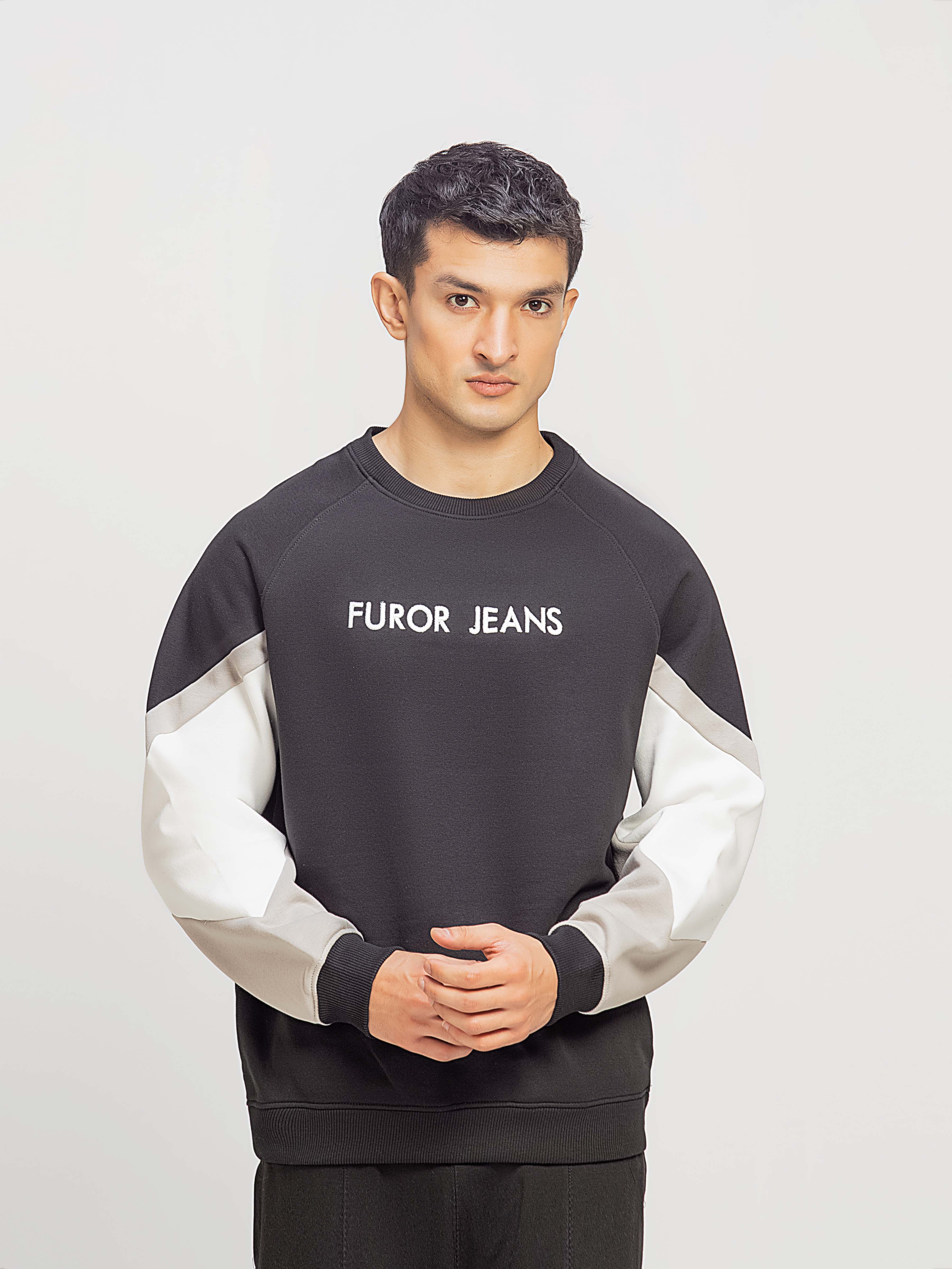 Cut & Sew Fleece Sweatshirt - FMTSS5-002