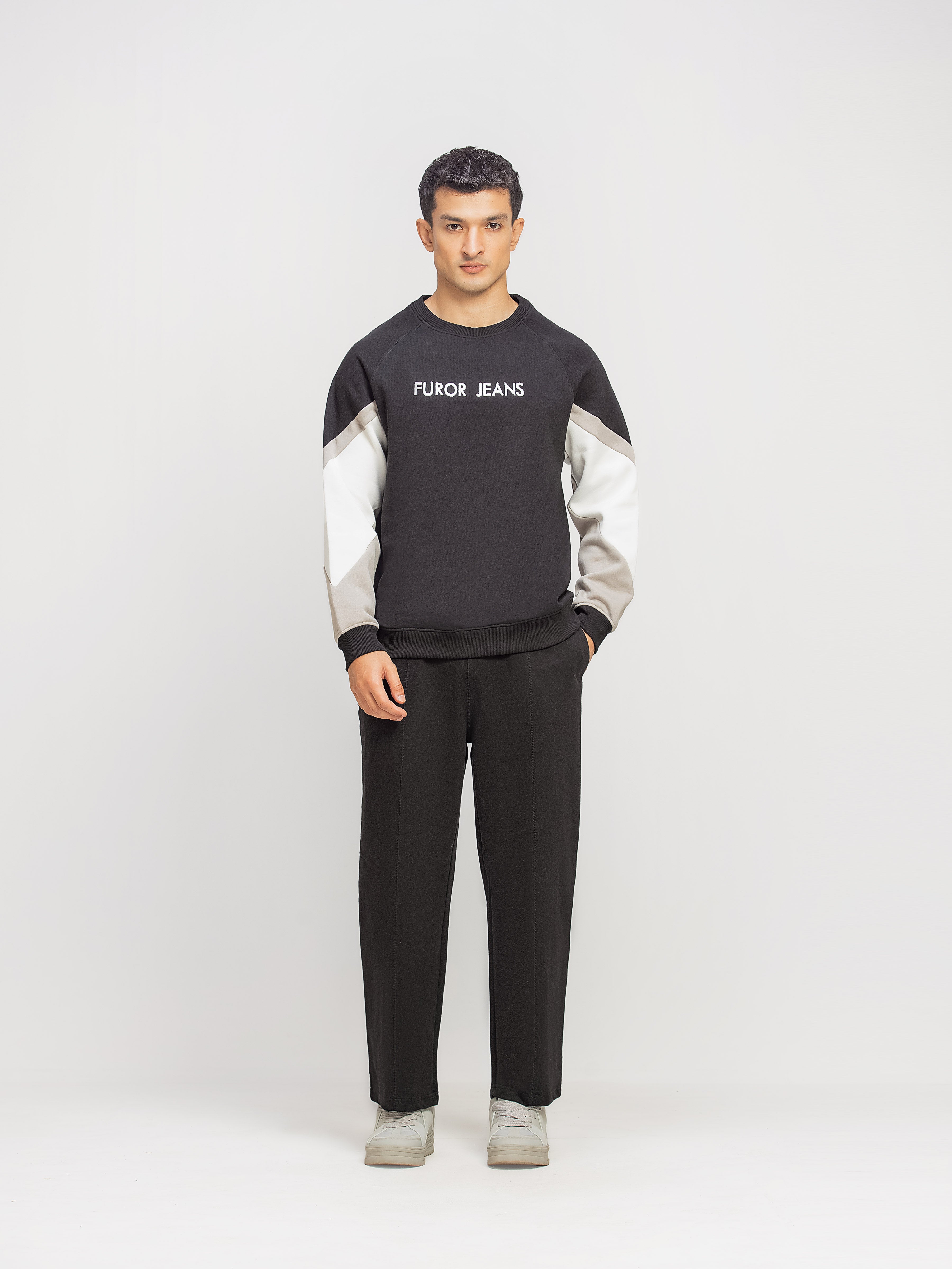 Cut & Sew Fleece Sweatshirt - FMTSS5-002