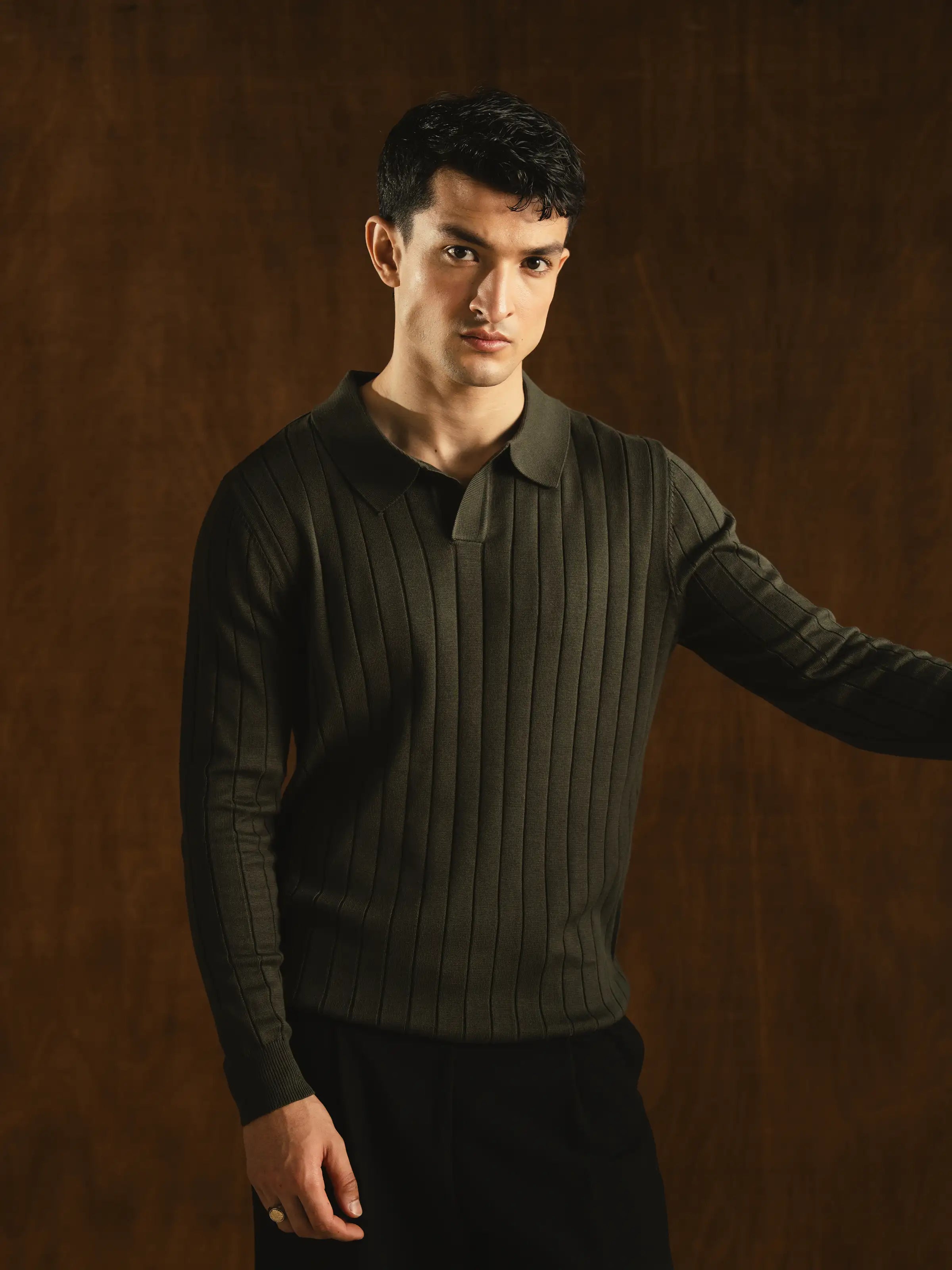 Drop Needle Johnny Collar Sweater - FMTSWT5-019