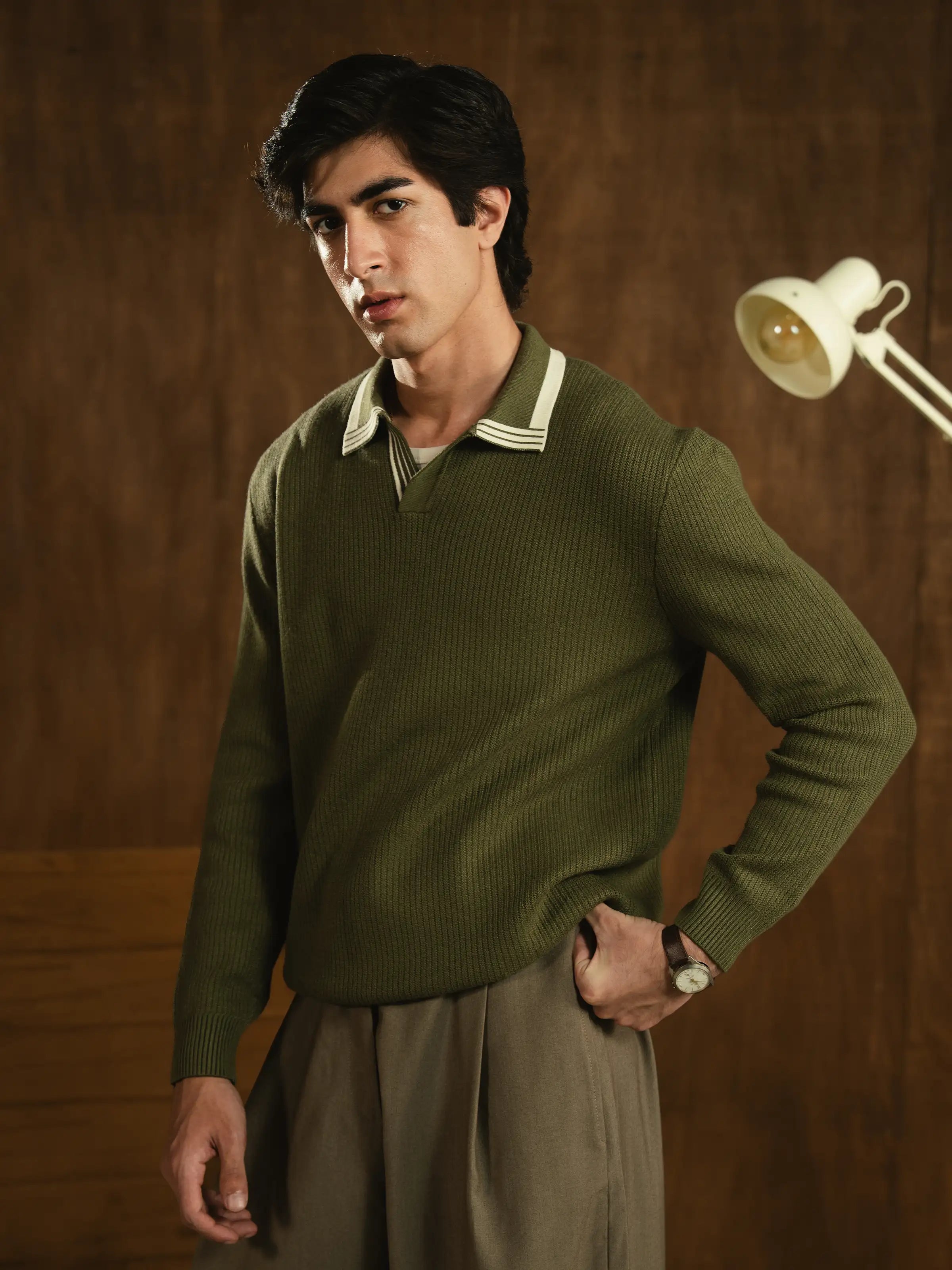 Johnny Collar Sweater - FMTSWT5-080