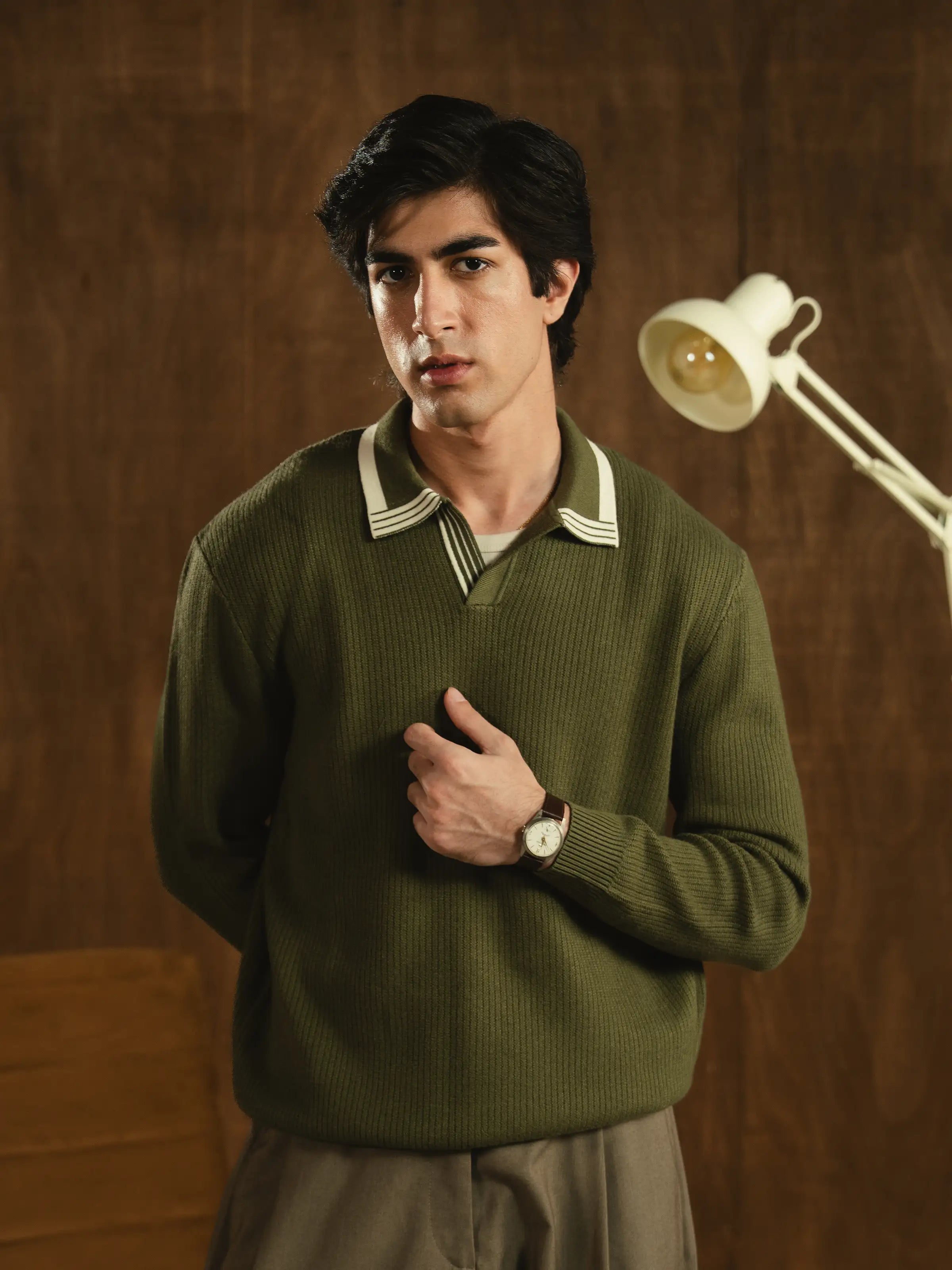 Johnny Collar Sweater - FMTSWT5-080