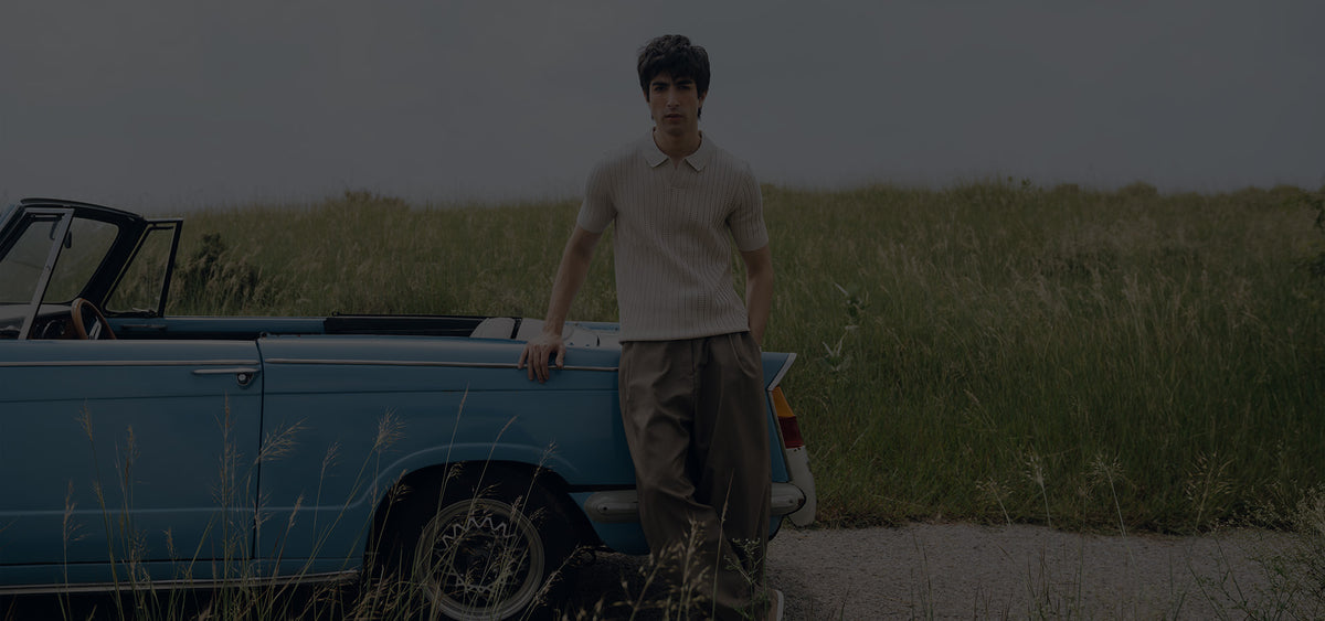 How to Wear a Polo Shirt for Professional and Smart Casual Looks?