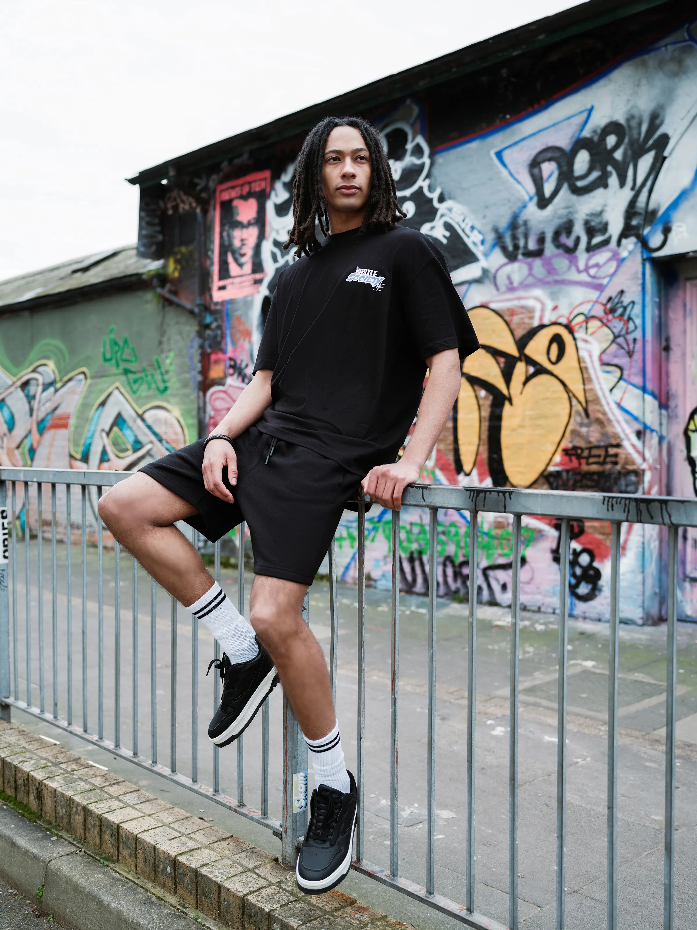 Buy FUROR Pullover Hoodie online - FMTH23-013 – FURORJEANS Buy FUROR Pullover Hoodie online - FMTH23-013 – FURORJEANS
