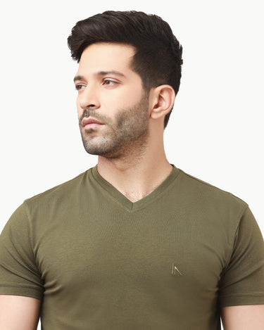 Men's Army Green V-Neck Basic Tee - FMTBS22-014