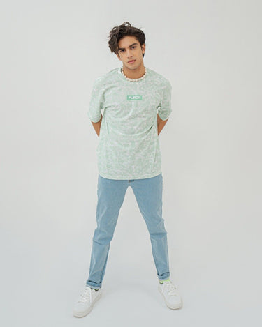 Men's White Green Printed Tee - FMTPL22-001